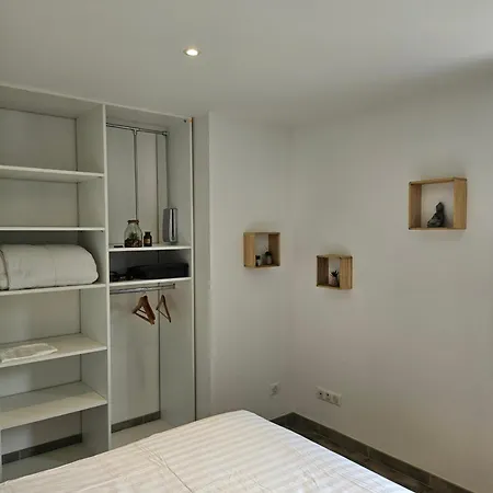 Appartamento Avec Baignoire Balnéo Véranda&jardin