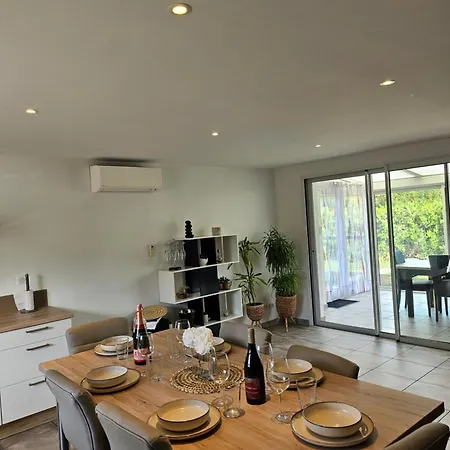 Avec Baignoire Balneo Veranda & Jardin דירה קורנבאריו