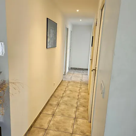 Avec Baignoire Balneo Veranda & Jardin *